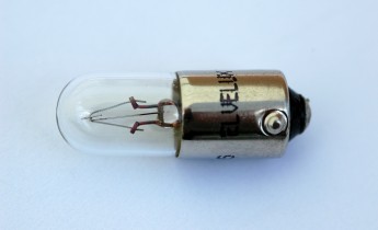 Indicator and parking light bulbs.